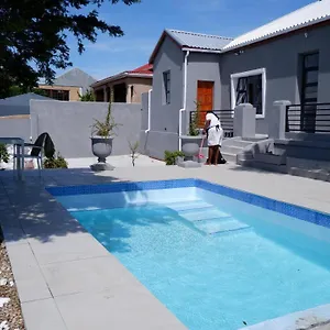  Guest house 24 On York