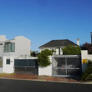 4* Guest house Milnerton Lagoon